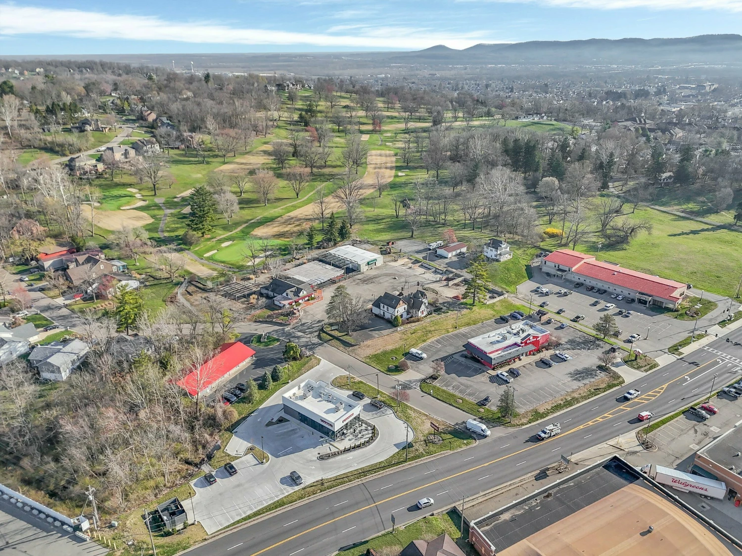 7 Saint Andrews Blvd