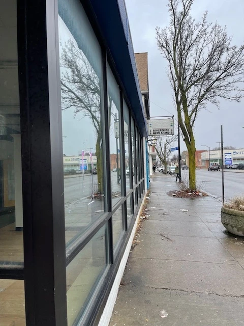 776 Tonawanda St -  Retail Space