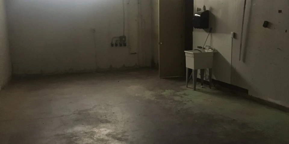 776 Tonawanda St -  Retail Space