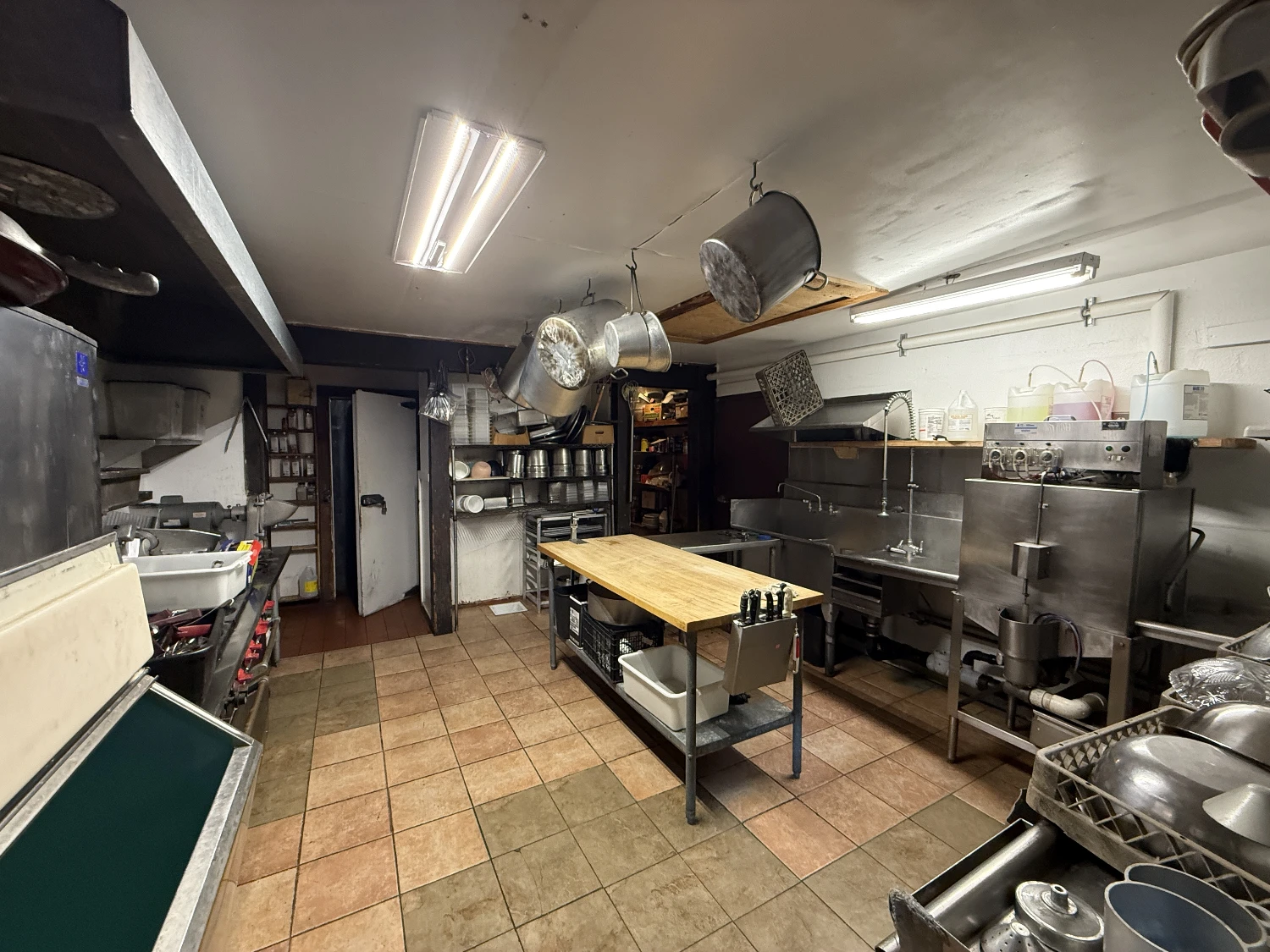 520 N Mount Shasta Blvd, Mount Shasta, CA for sale