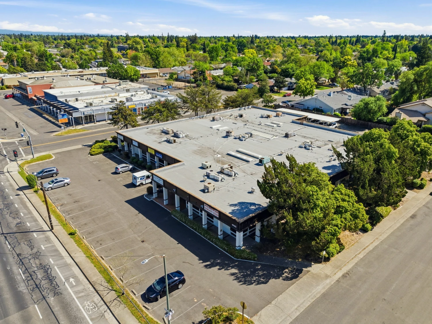 Global Plaza