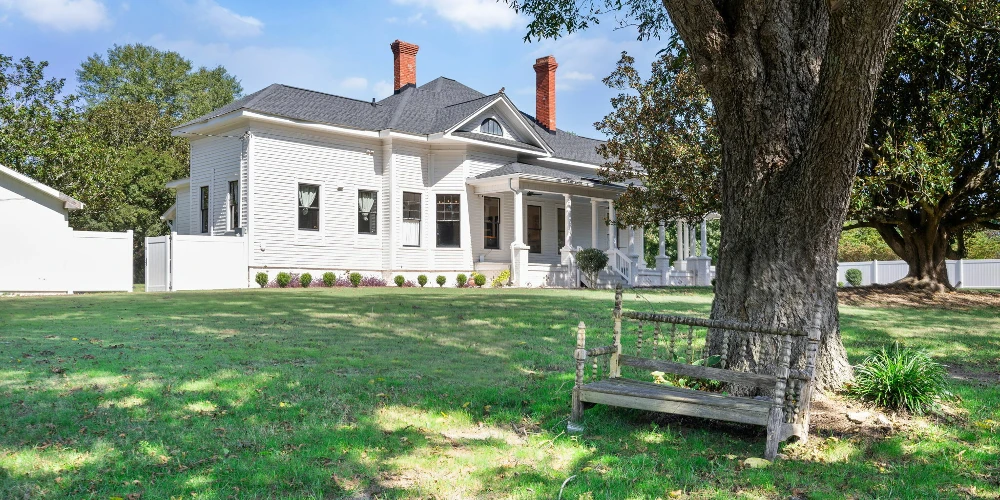 2239 Barber Mill