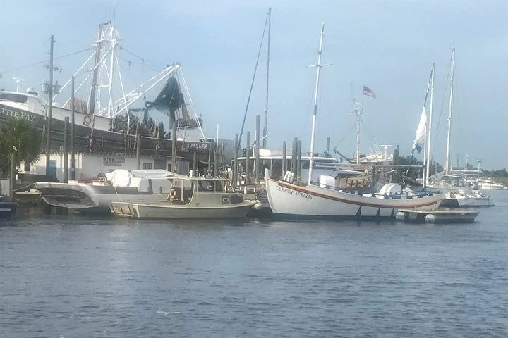 INCOME PRODUCING WATERFRONT RETAIL AND RESTAURANT IN TARPON SPRINGS HISTORIC SPONGE DOCKS 