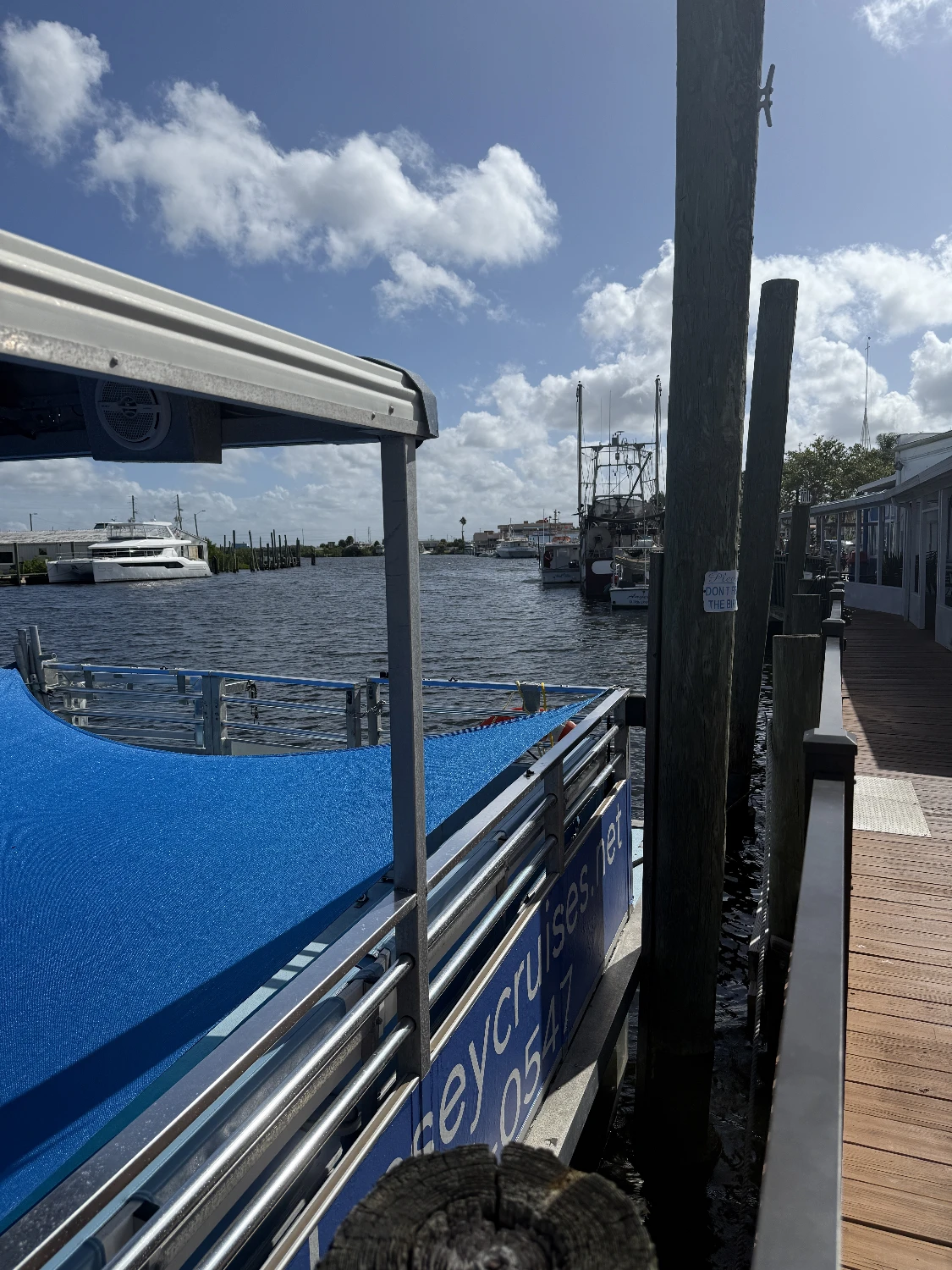 INCOME PRODUCING WATERFRONT RETAIL AND RESTAURANT IN TARPON SPRINGS HISTORIC SPONGE DOCKS 