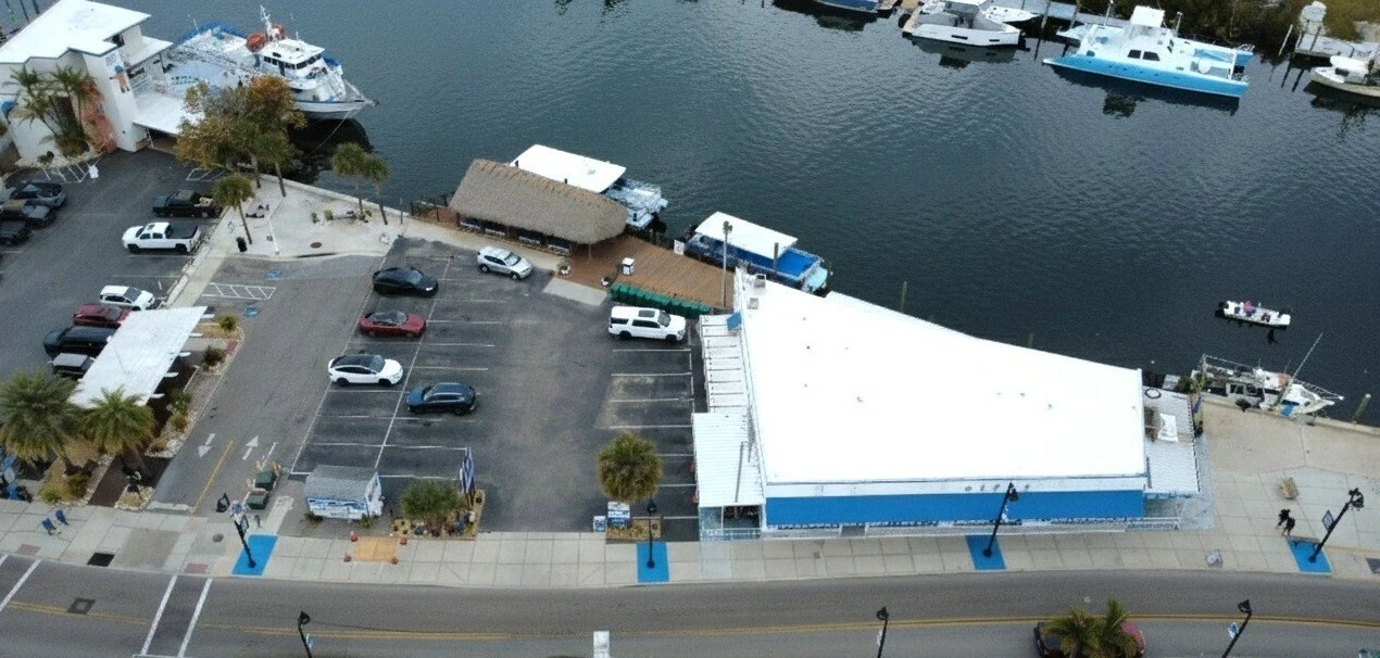 INCOME PRODUCING WATERFRONT RETAIL AND RESTAURANT IN TARPON SPRINGS HISTORIC SPONGE DOCKS 