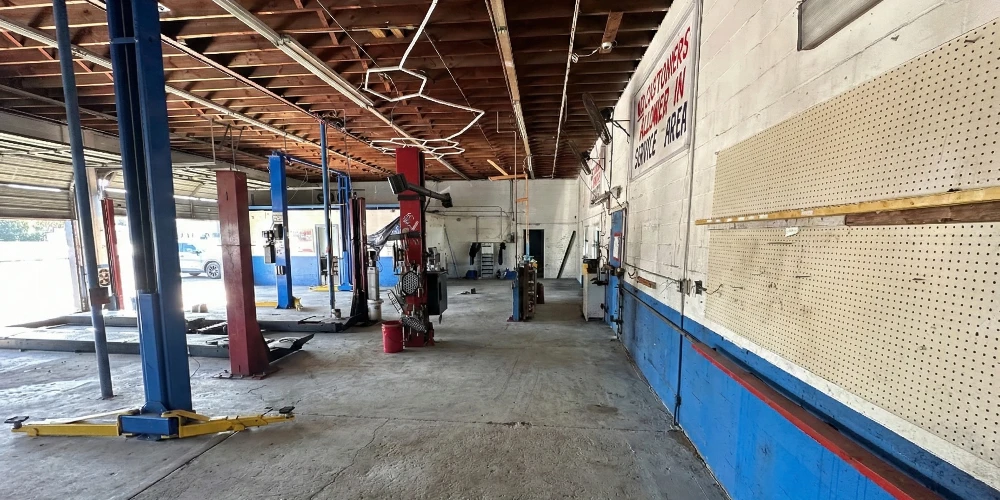 Premier Waterfront Commercial Opportunity | High Visibility US-19 Frontage