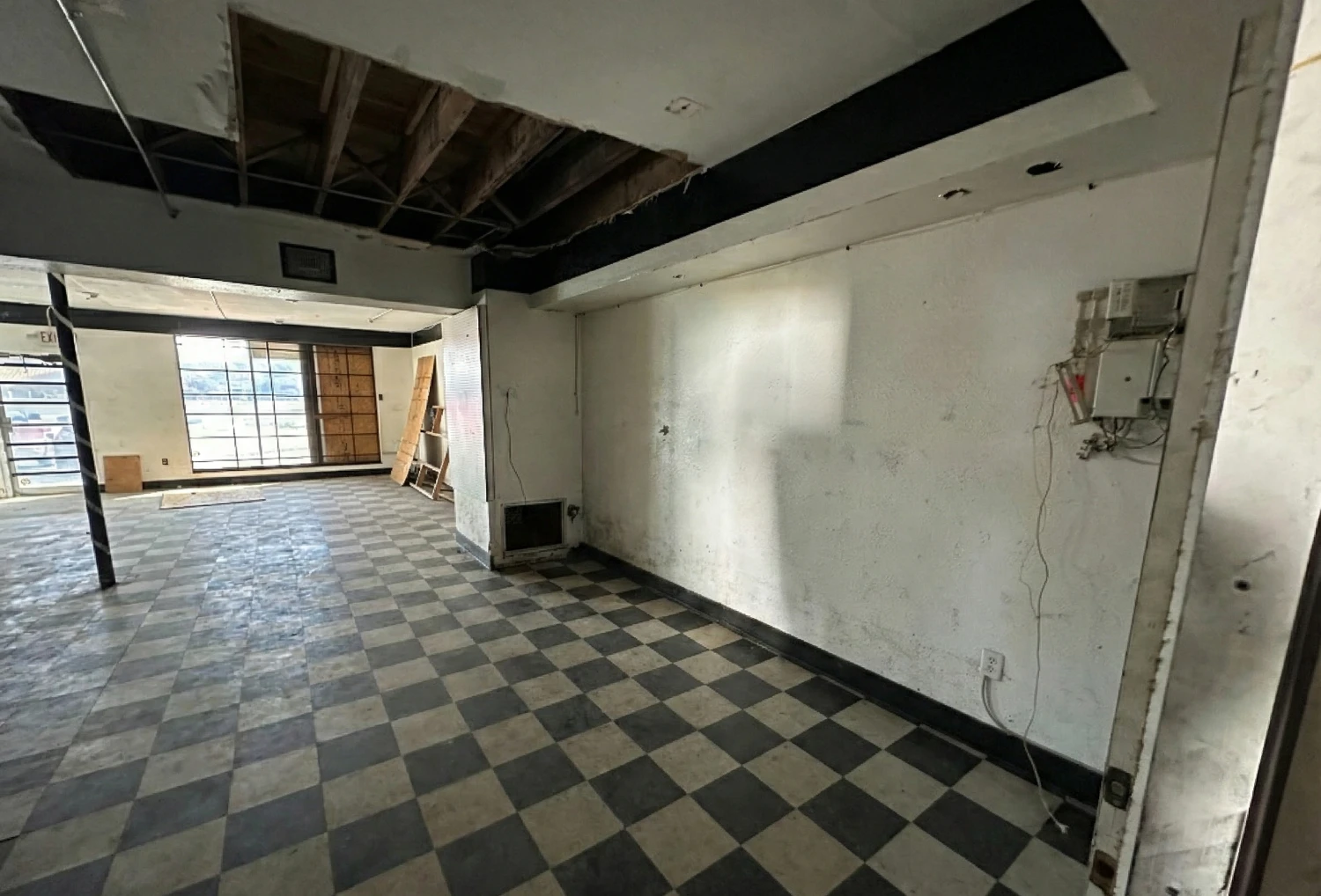 Premier Waterfront Commercial Opportunity | High Visibility US-19 Frontage