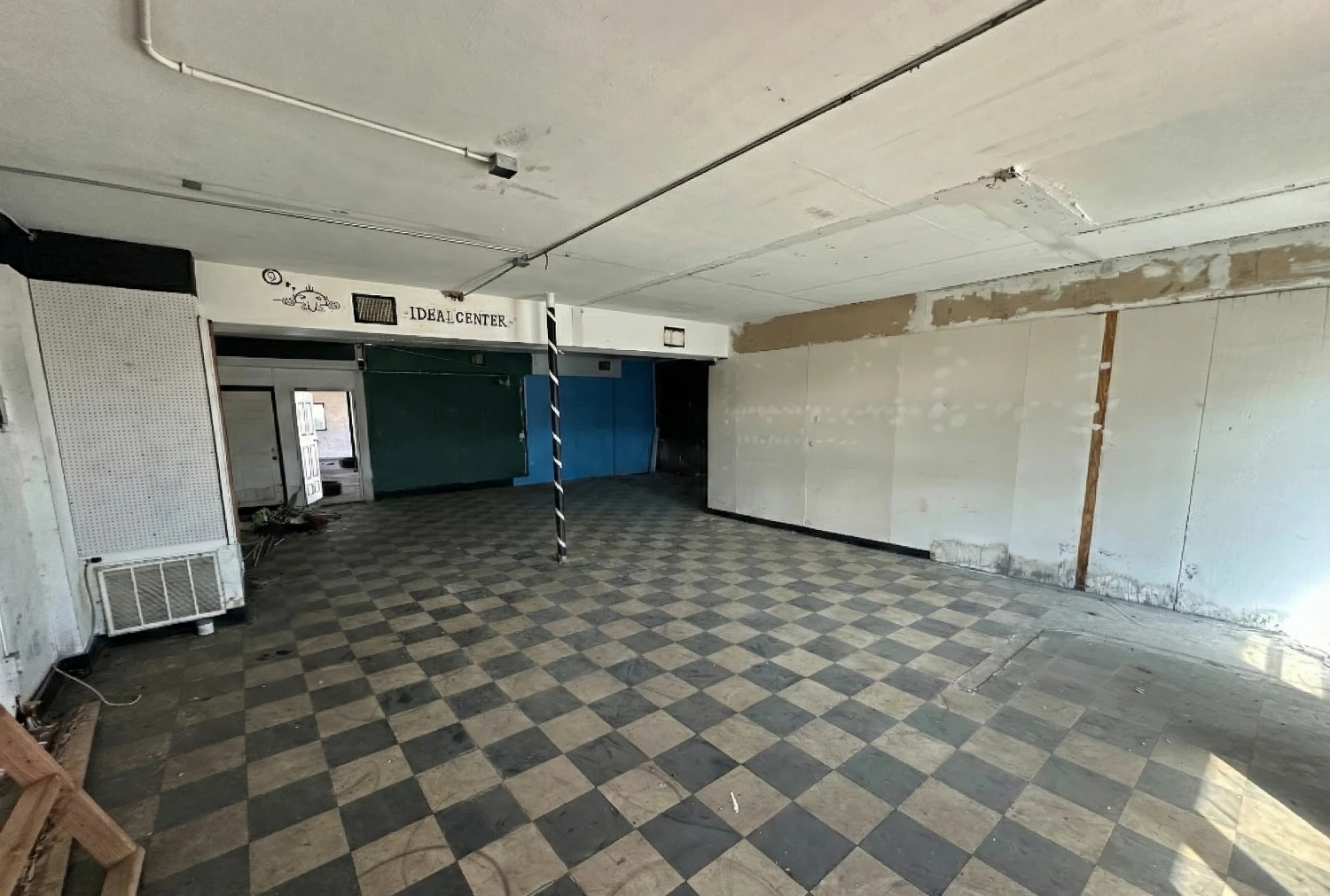 Premier Waterfront Commercial Opportunity | High Visibility US-19 Frontage
