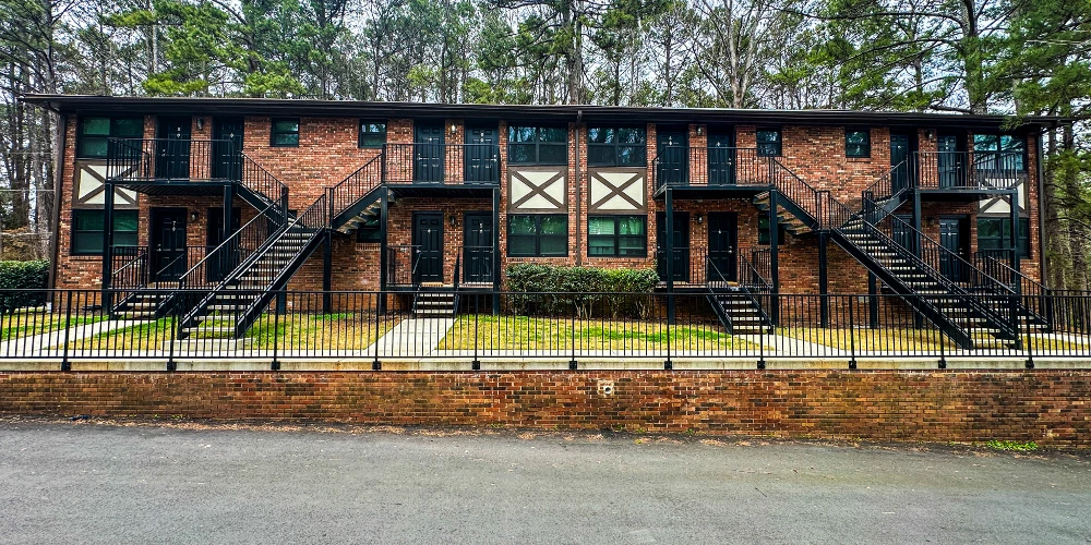 25-Unit Value-Add Multifamily Opportunity | 3 Buildings 