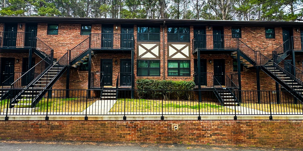 25-Unit Value-Add Multifamily Opportunity | 3 Buildings 