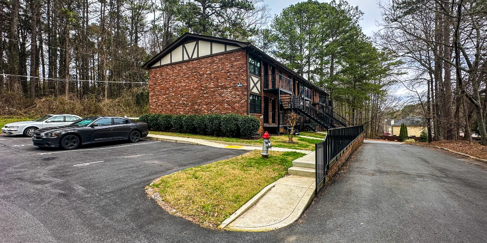 25-Unit Value-Add Multifamily Opportunity | 3 Buildings 
