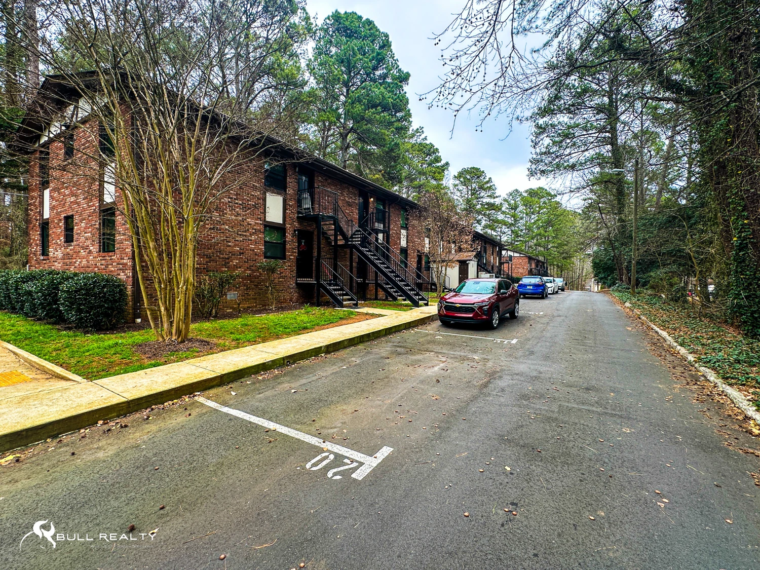 25-Unit Value-Add Multifamily Opportunity | 3 Buildings 