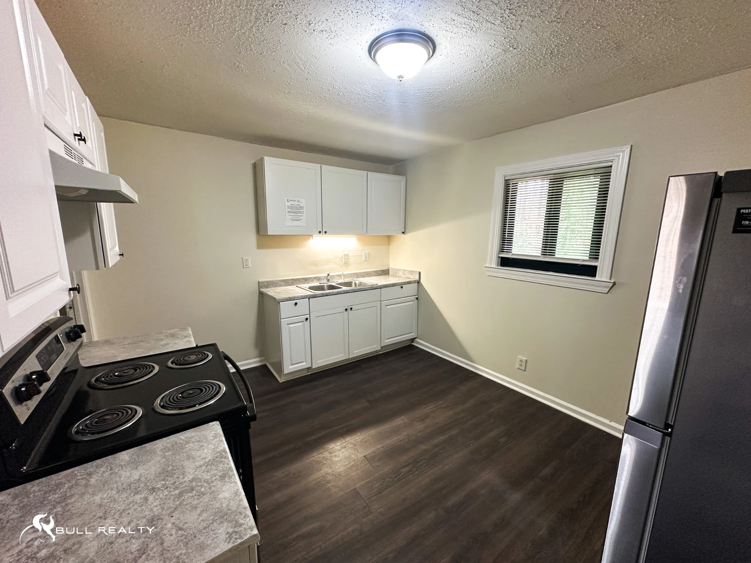 25-Unit Value-Add Multifamily Opportunity | 3 Buildings 