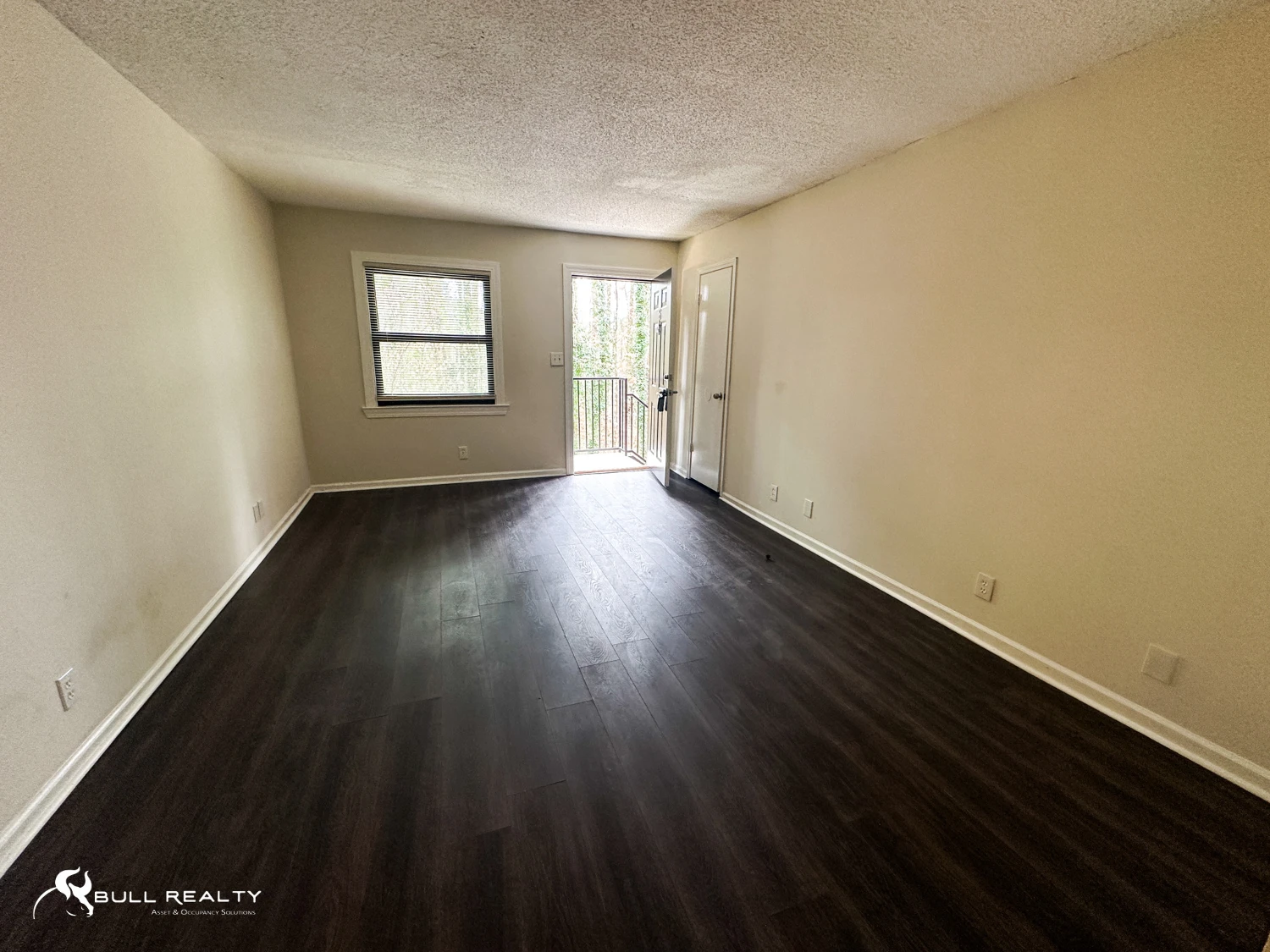 25-Unit Value-Add Multifamily Opportunity | 3 Buildings 
