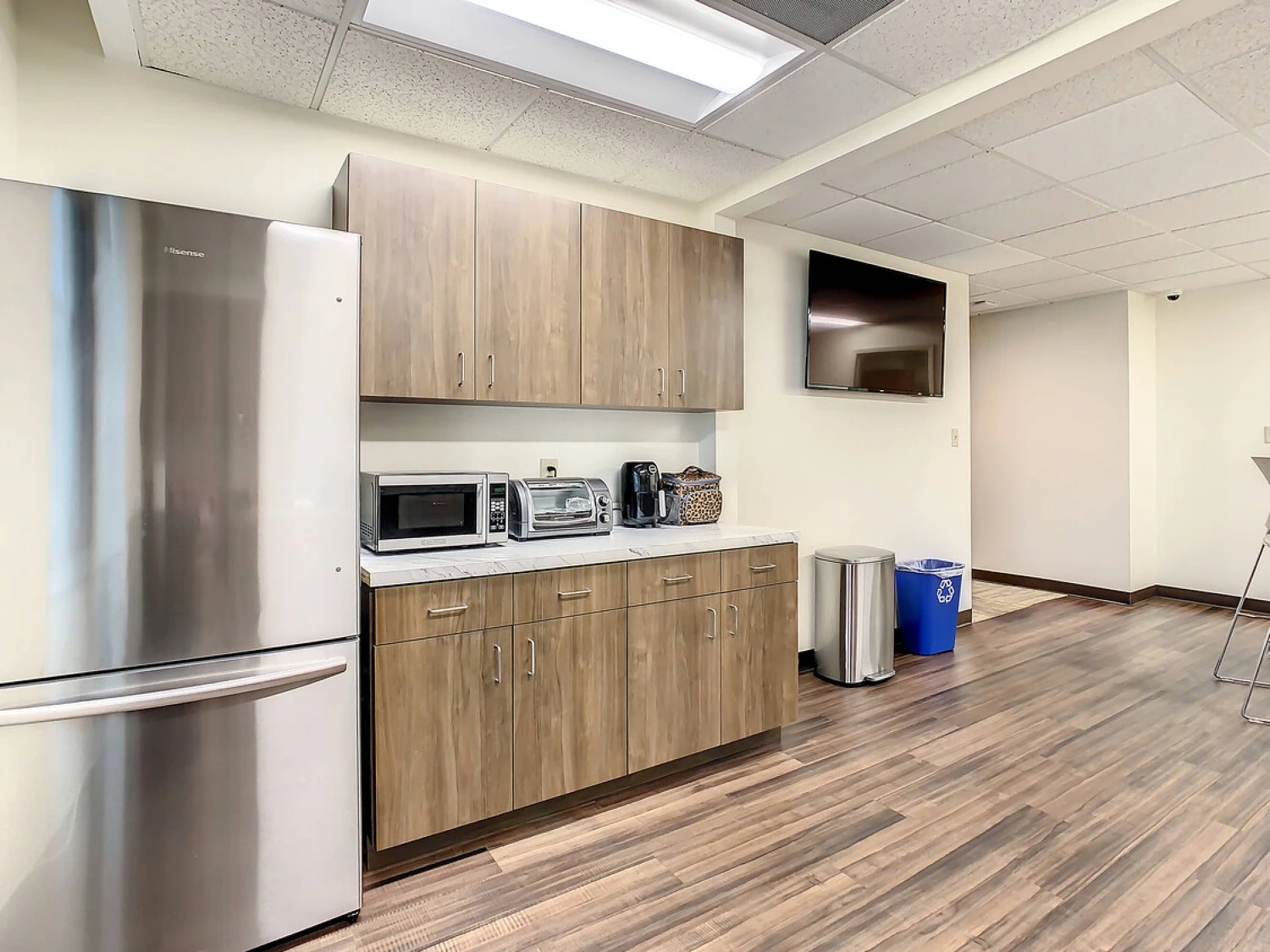 ENTIRE 8TH FLOOR – DOWNTOWN TAMPA TROPHY ASSET