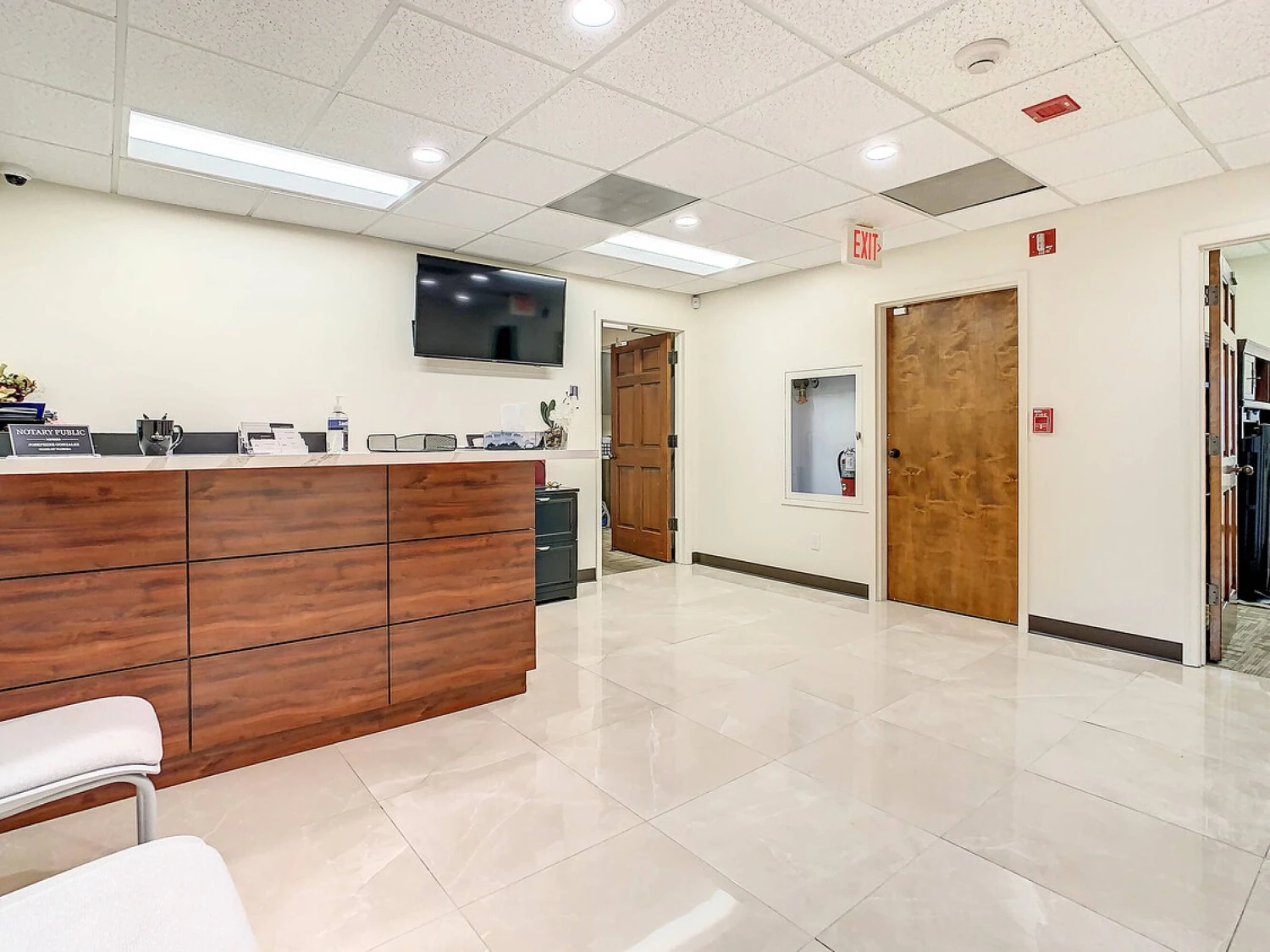 ENTIRE 8TH FLOOR – DOWNTOWN TAMPA TROPHY ASSET