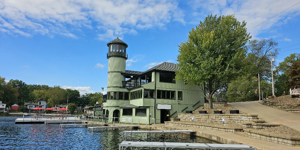 Portage Lakes Waterfront Reactivation | 3.4 Acres, 650+ Ft Frontage