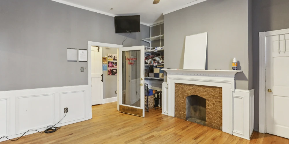 Rare East Atlanta Village Live/Work Opportunity
