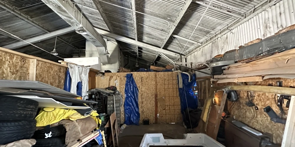 1020 East State St     2500+/- SF Warehouse/Storage Building in Industrial Zoning