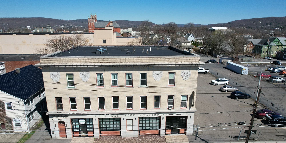 74 Carroll St