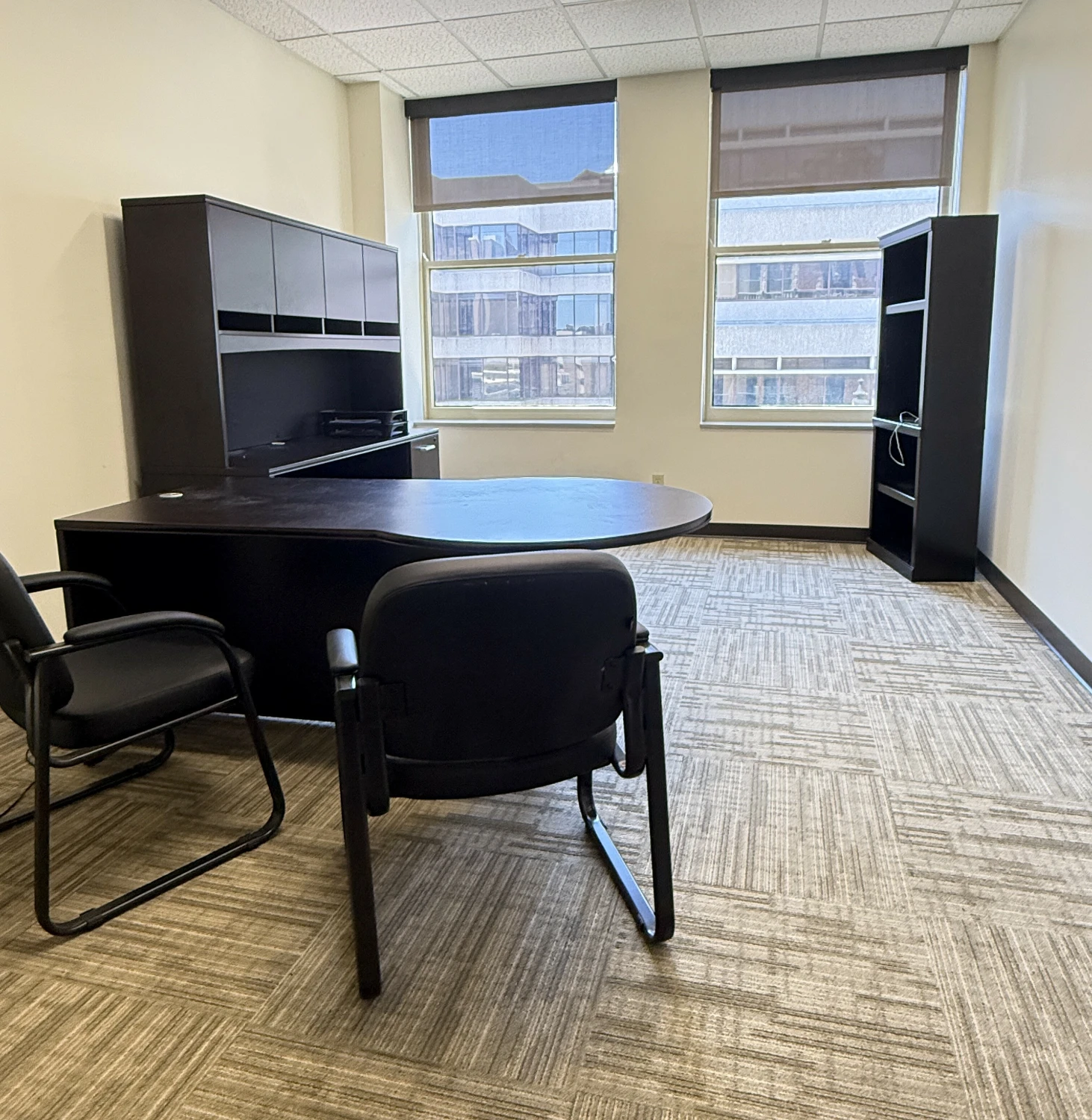 ENTIRE 8TH FLOOR – DOWNTOWN TAMPA TROPHY ASSET