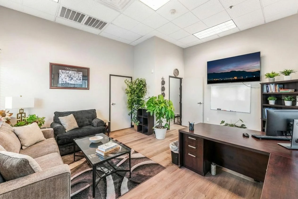 4130 N MARTIN L KING BLVD