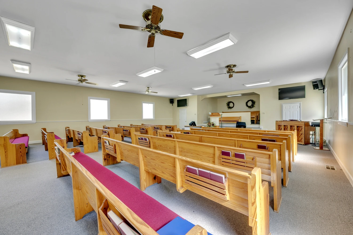 7026 Church Rd, Gardendale, AL 35071