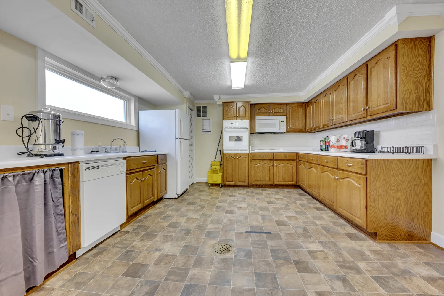 7026 Church Rd, Gardendale, AL 35071