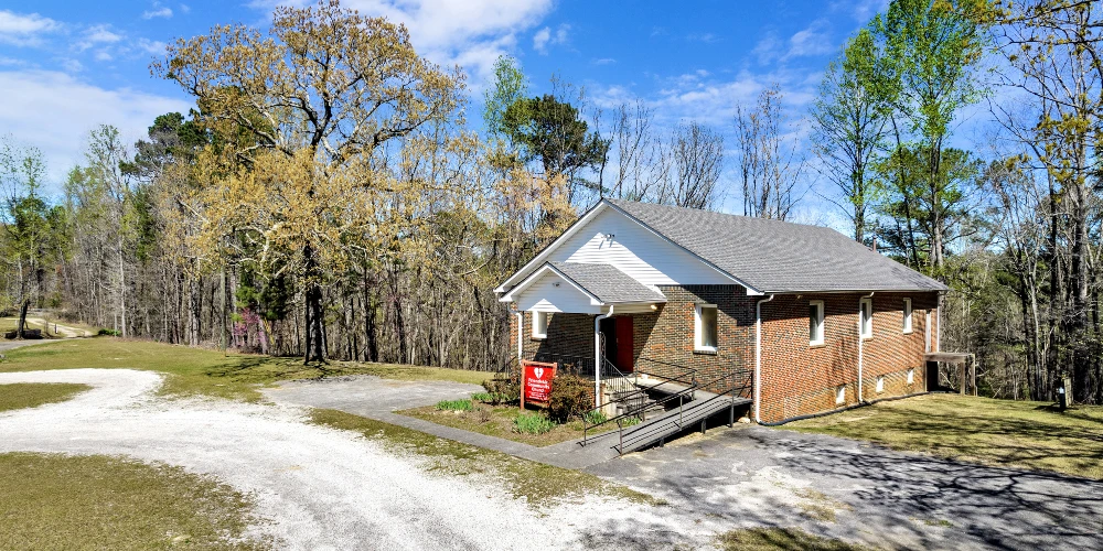 7026 Church Rd, Gardendale, AL 35071