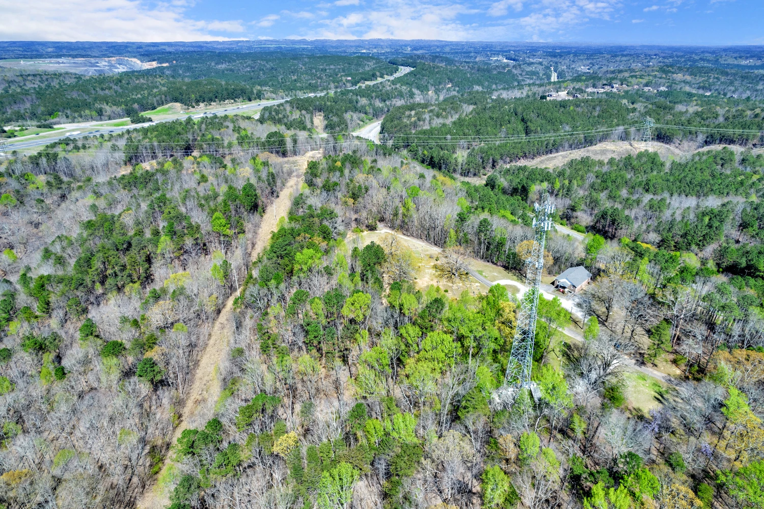 7026 Church Rd, Gardendale, AL 35071