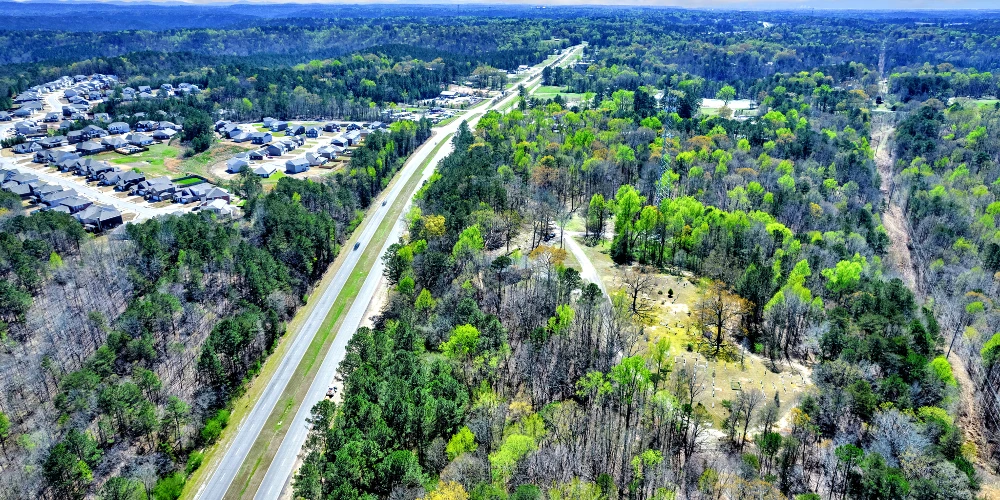 7026 Church Rd, Gardendale, AL 35071