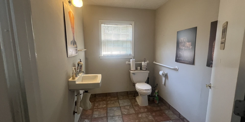 DECATUR OFFICE FOR SALE | 1463 Church Street