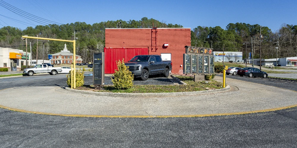 Restauarant Property in Pelham, AL