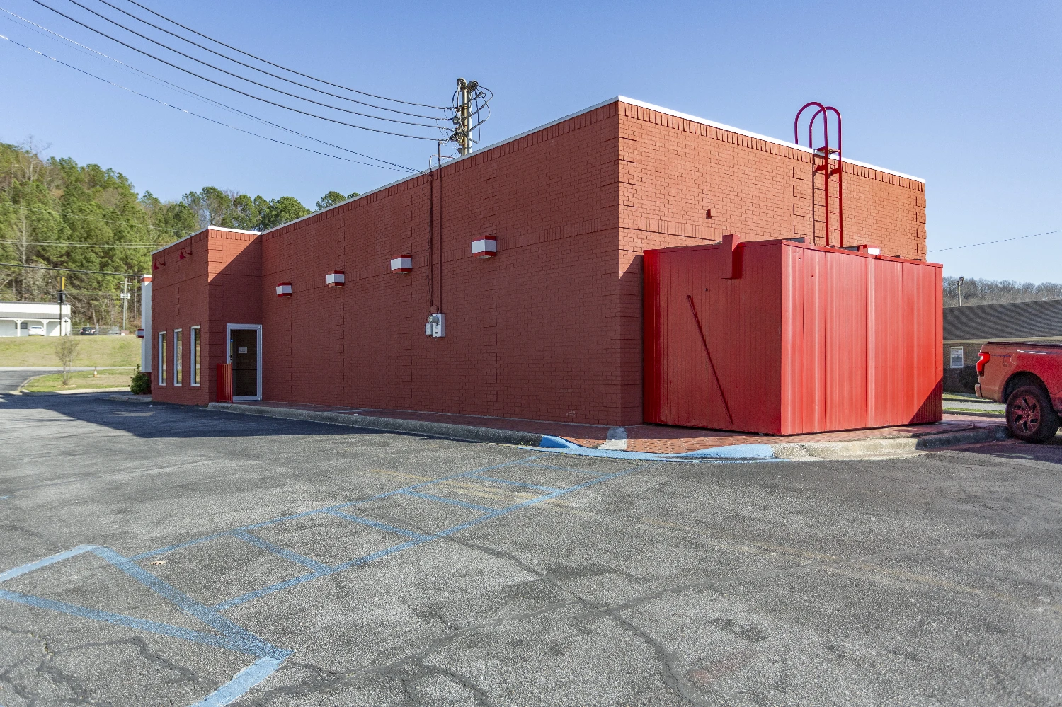 Restauarant Property in Pelham, AL