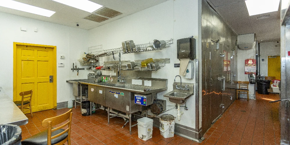 Restauarant Property in Pelham, AL