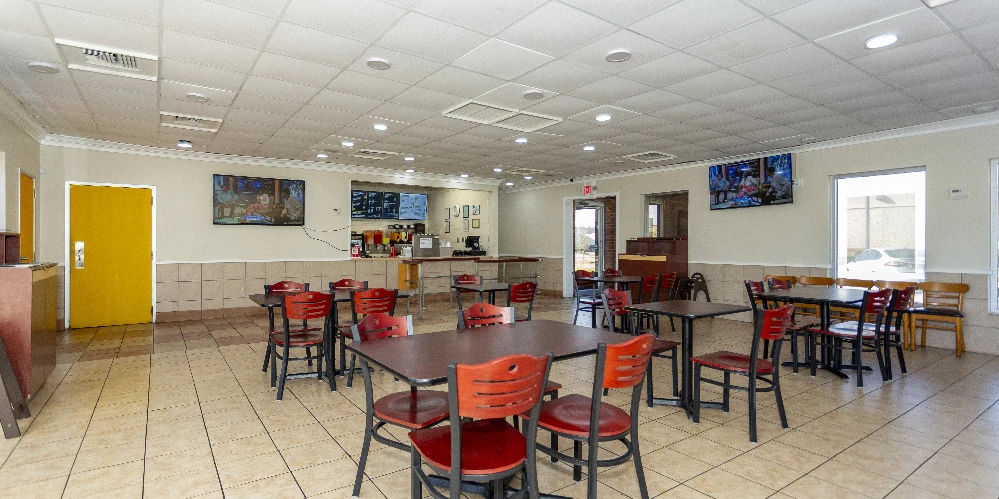Restauarant Property in Pelham, AL