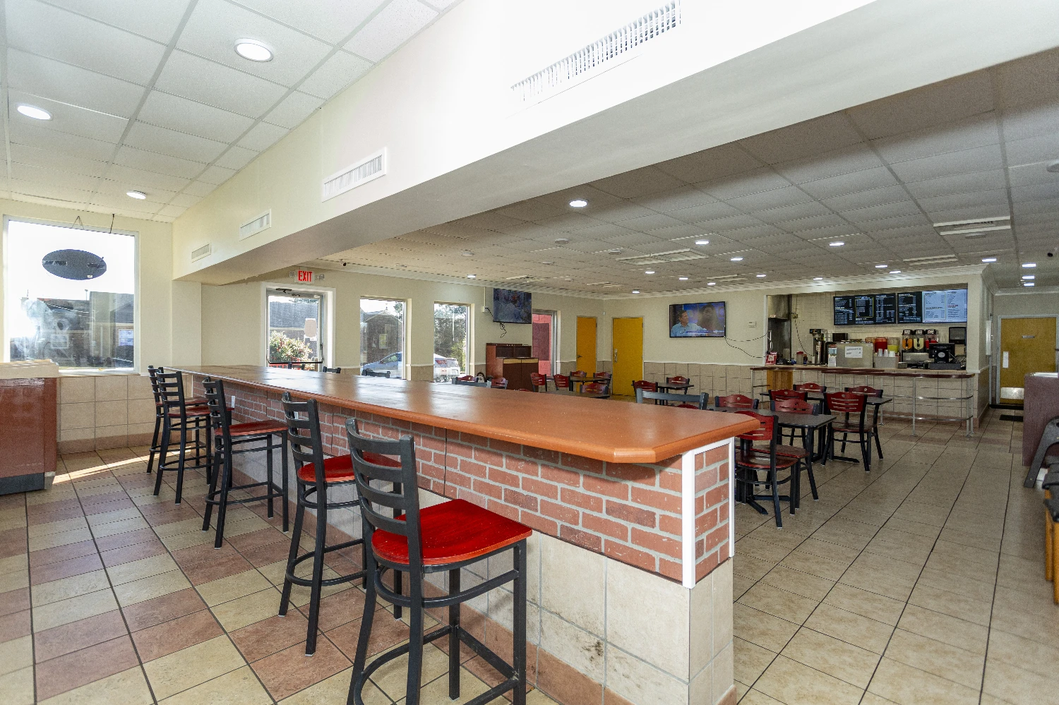 Restauarant Property in Pelham, AL