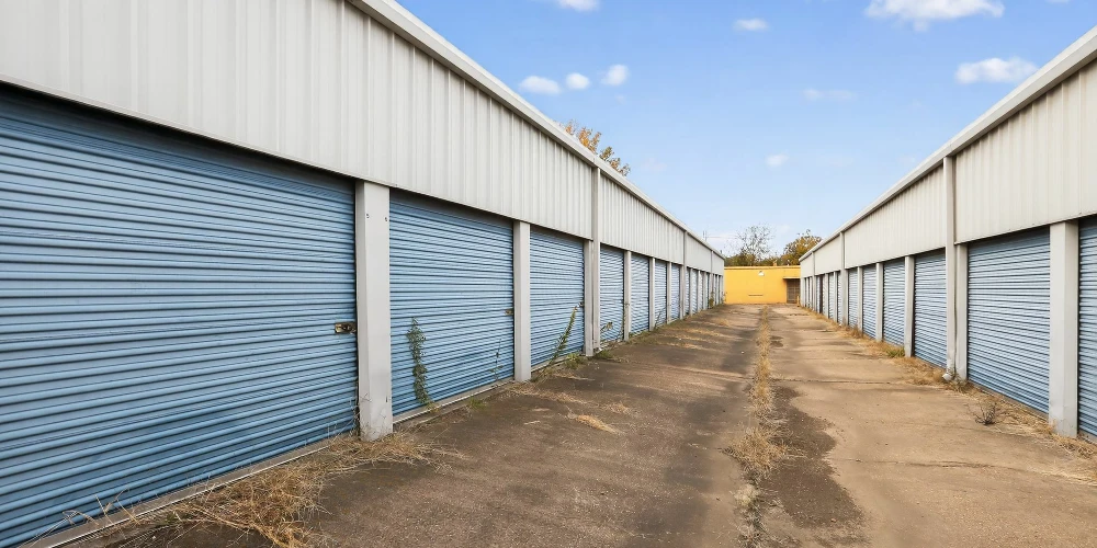 3703 North West Street, Jackson, MS for sale