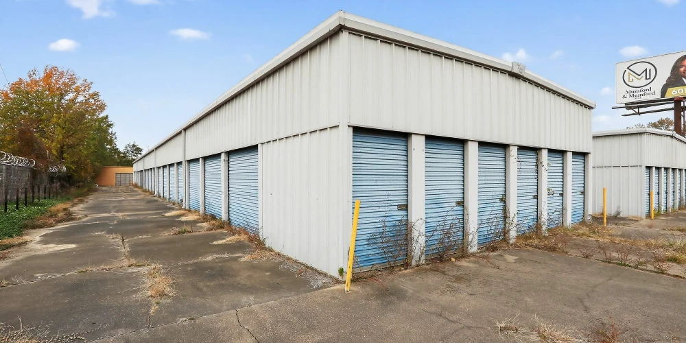 3703 North West Street, Jackson, MS for sale