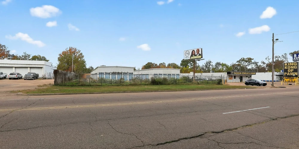 3703 North West Street, Jackson, MS for sale