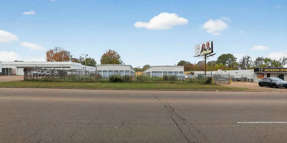 3703 North West Street, Jackson, MS for sale