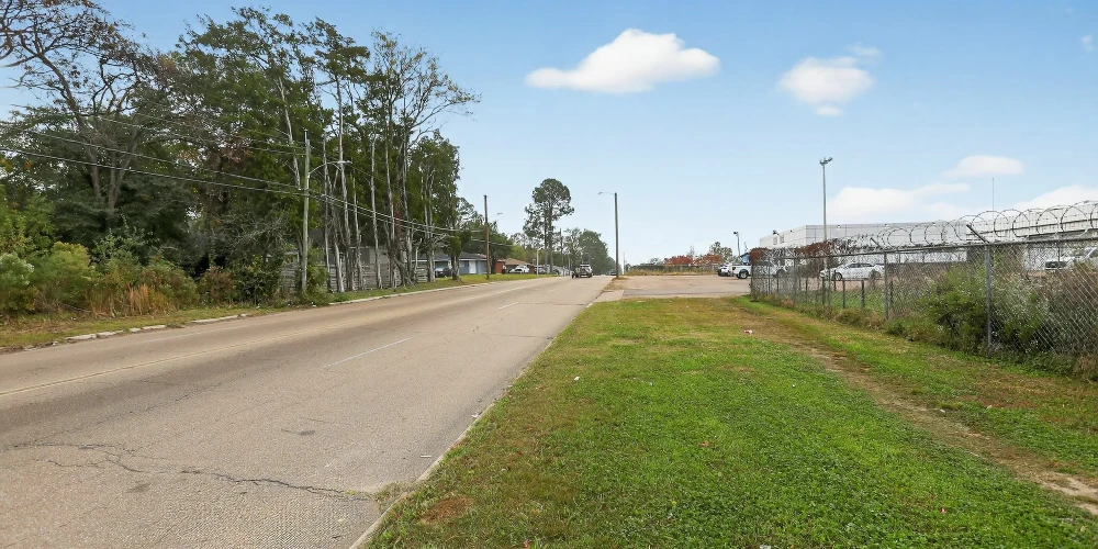 3703 North West Street, Jackson, MS for sale