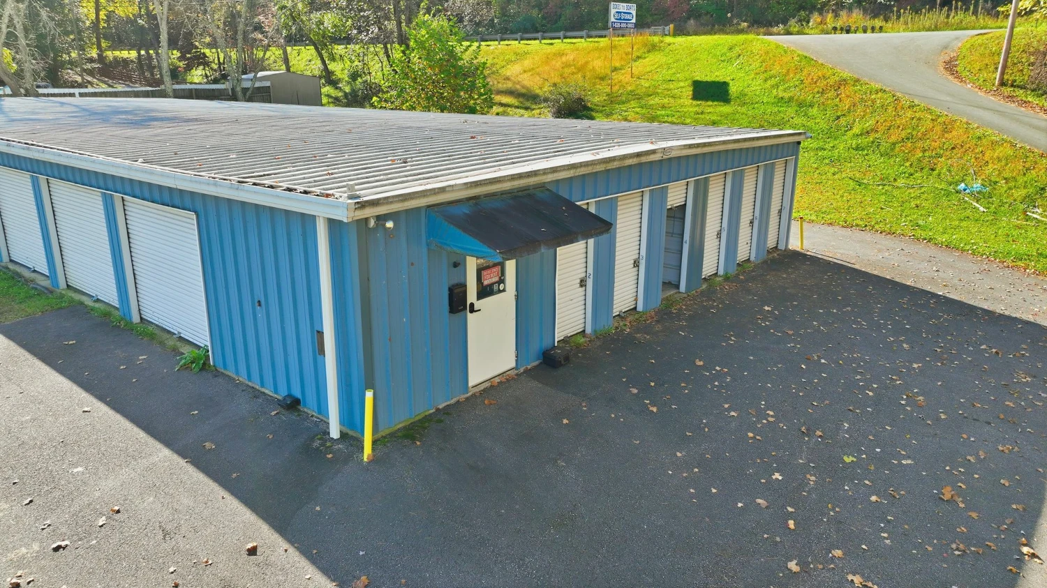 Boxes to Boats Self Storage