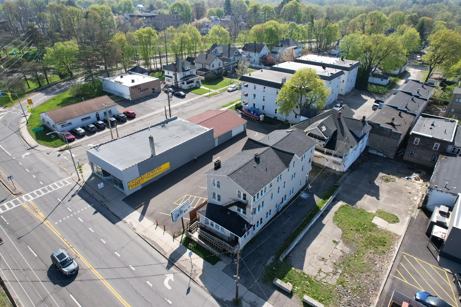 1408 E Main St, Endicott, NY for sale