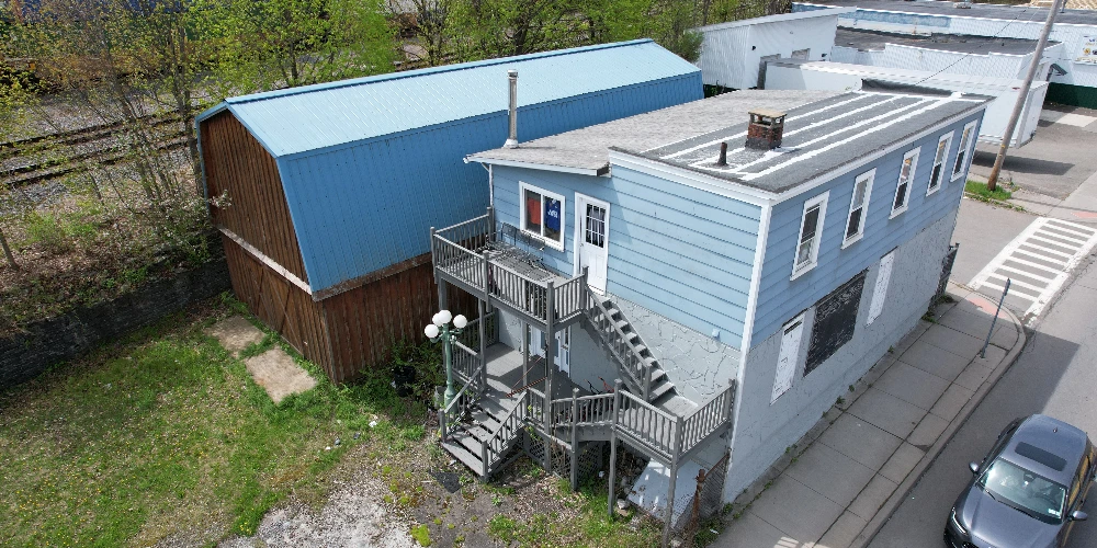 19 Clinton Street