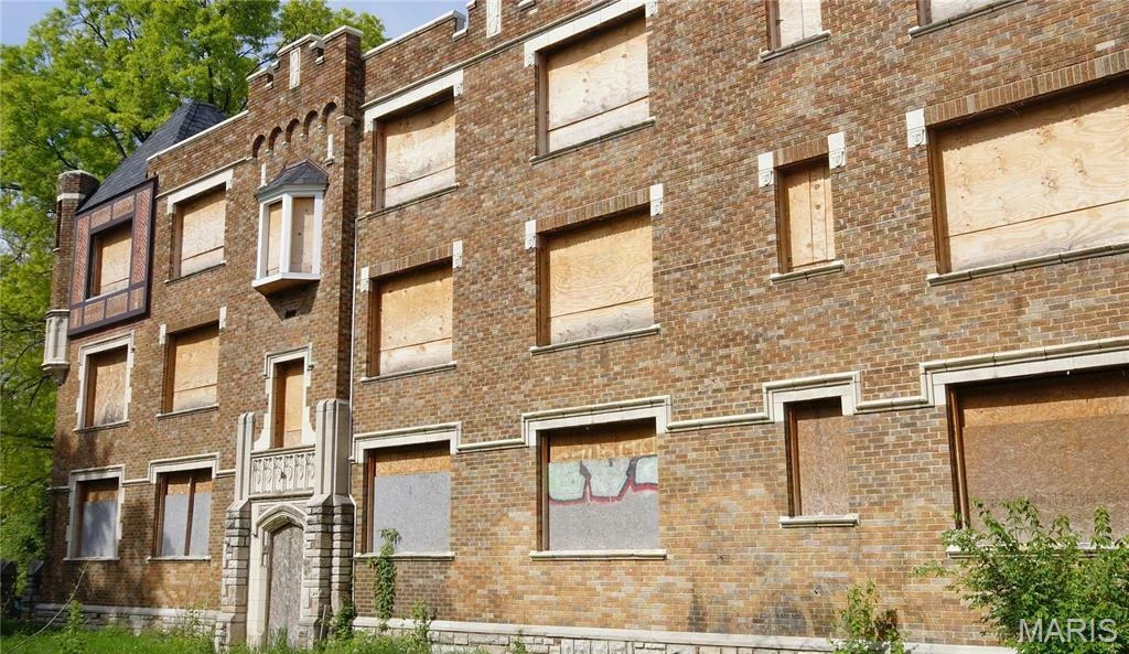 5315 Cabanne Avenue, St. Louis, MO for sale
