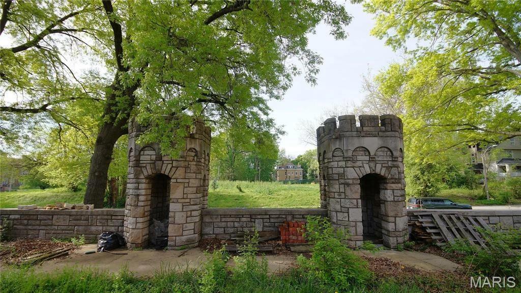 5315 Cabanne Avenue, St. Louis, MO for sale