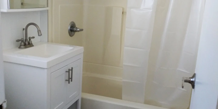 Fully Occupied 12-Unit Apartment Building with Value-Add Potential