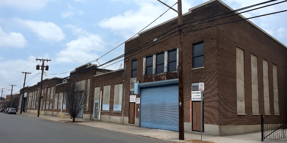 Industrial Building For Sale