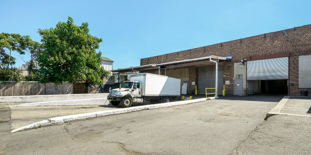 Industrial Building For Sale